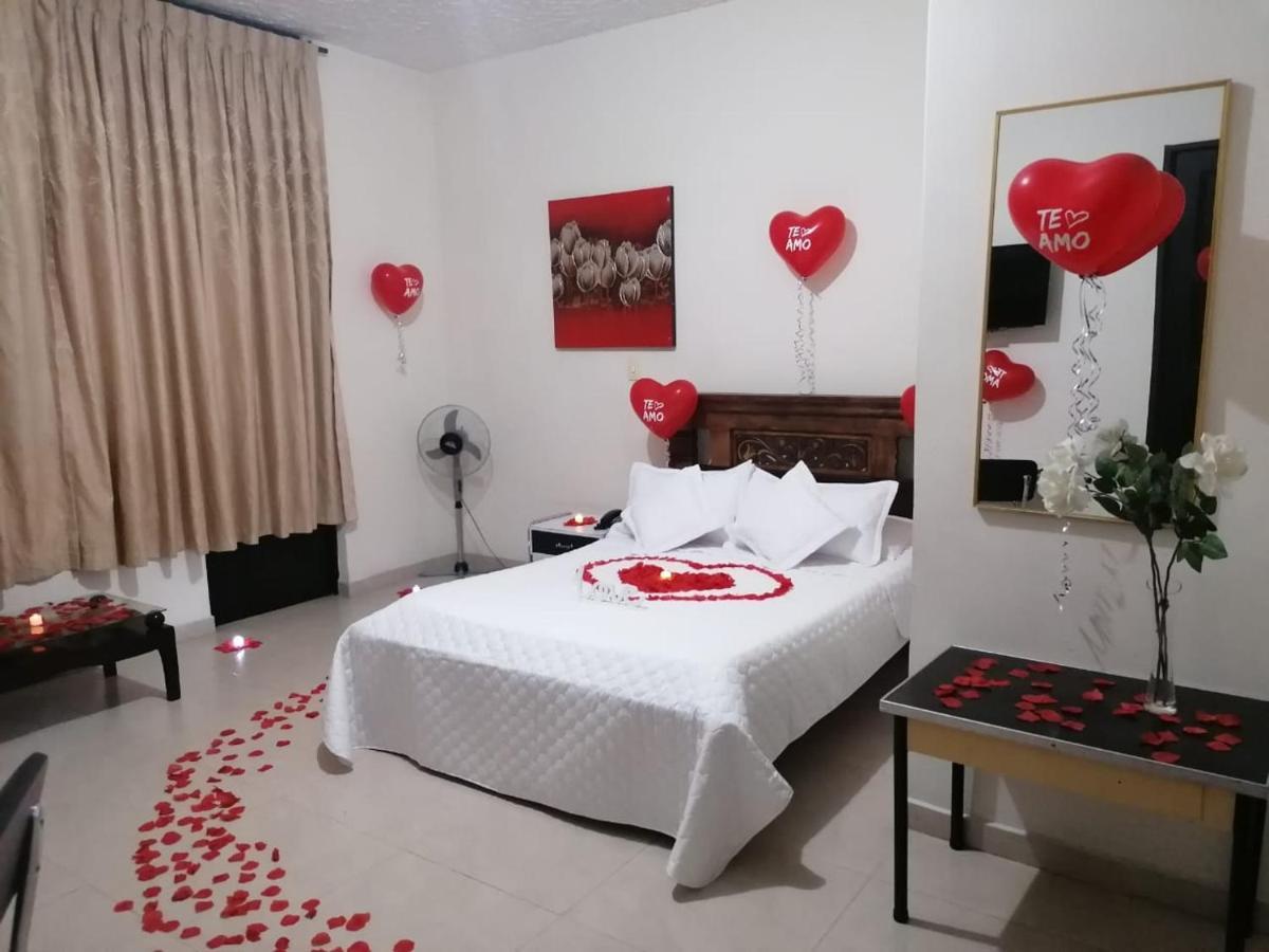 Hotel Cataluna Pereira Zewnętrze zdjęcie