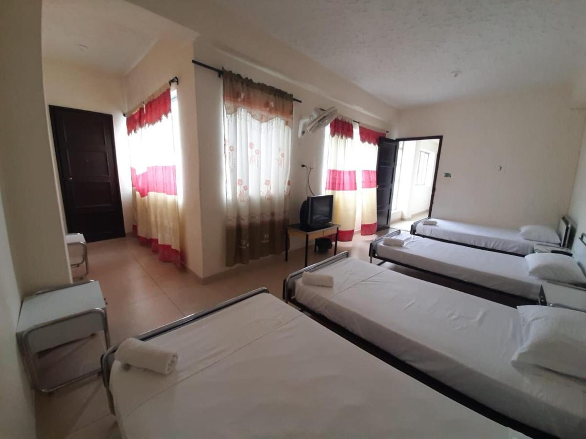 Hotel Cataluna Pereira Zewnętrze zdjęcie