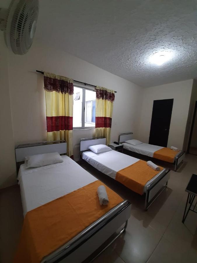 Hotel Cataluna Pereira Zewnętrze zdjęcie